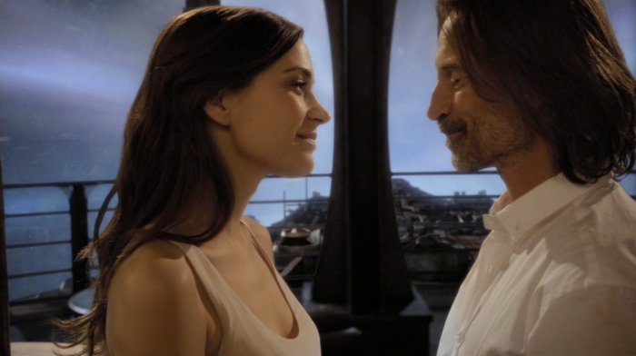 Datei:SGU 2x15 Rush Perry.jpg