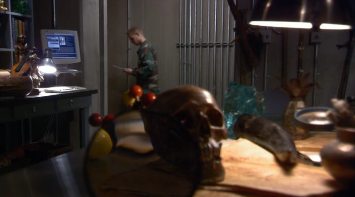 Datei:Daniel Büro 5.png