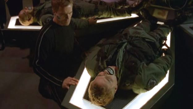 Datei:Oneill und roboter oneill.jpg