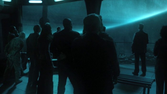 Datei:SGU-1x04 Obversationsdeck.jpg