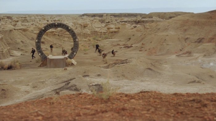 Datei:SGU 2x08 Tor.jpg