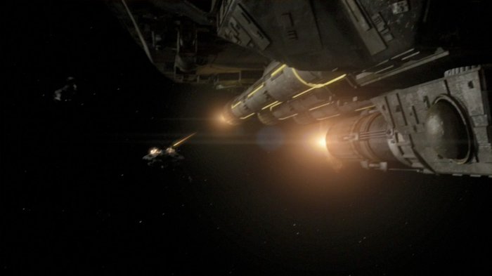 Datei:SGU 2x11 Kommandoschiff Zerstörung.jpg