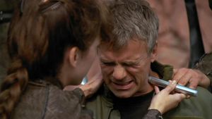 SG1 3x19 Parey O'Neill.jpg