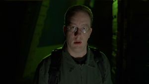 SG1 6x03 Doktor Frieson.JPG