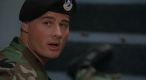 Soldat 3 (SG1 5x19).jpg