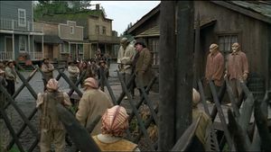 Planet (SG1 5x07).jpg