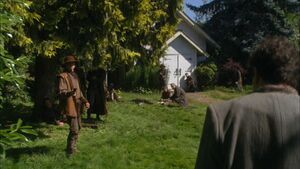 SGA 3x13 Lucius besucht Genii.jpg