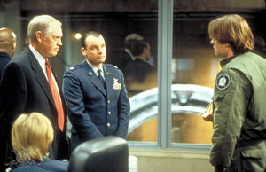 SG1 1x20 Senator Robert Kinsey 3.jpg