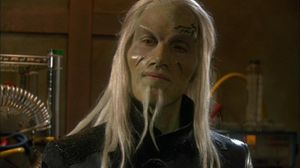 SGA 2x20 Wraith-Wissenschaftler.jpg