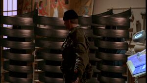 SG1 2x04 Residenten2.JPG