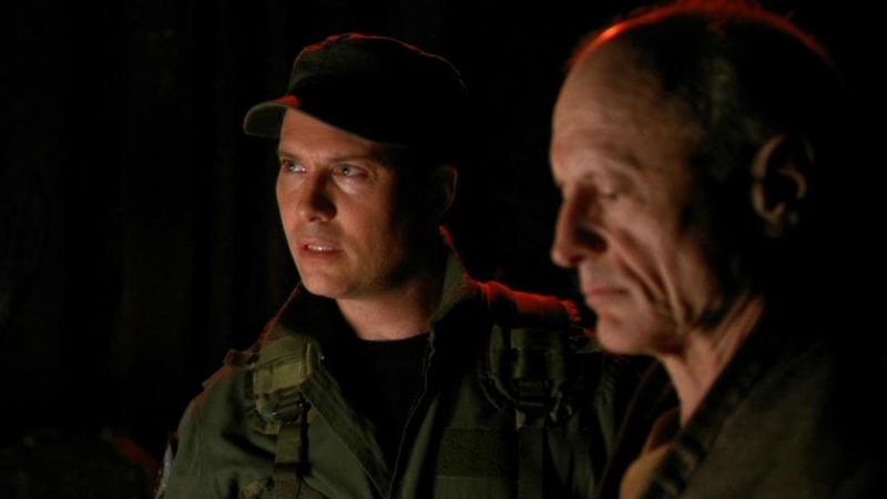 Datei:SG1 6x21 Pierce und Ellori.JPG