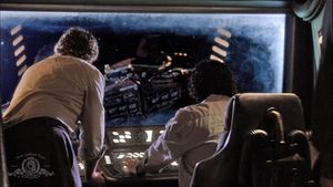 SGU 2x07 Schiff Brücke.jpg