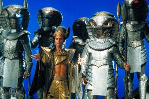 SG1-2x09-BTS Apophis Ankunft.jpg