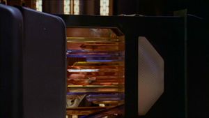 Ha'tak Kristallfach sg1 5x01.jpg