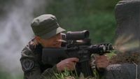 Samantha Carter mit Mikro M16 (30 Schuss Magazin)
