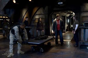 SGU-1x06-BTS Erfindung.jpg