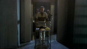 SGA 3x05 Niam Essen.jpg