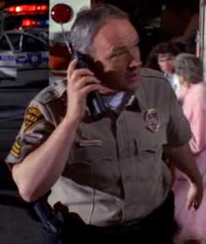 Polizist (SG1 1x06).JPG