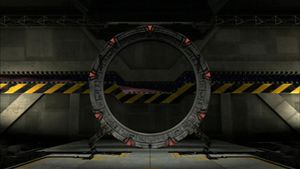 SG1 10x03 Odyssey Hangartor Stargate .jpg