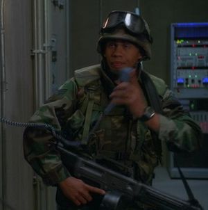 Soldat 1 (SG1 5x19).jpg