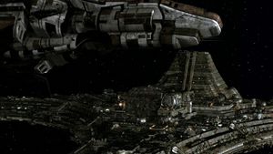 SGU 2x07 Destiny Schiff unten.jpg