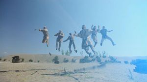 SG1 9x06 Jaffa weggeschleudert.jpg