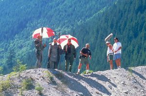 SG1-1x11-BTS Regenschirme.jpg