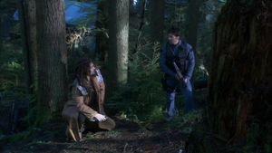 SGA 3x02 Sheppard Ronon Suche.jpg
